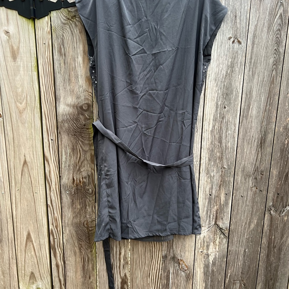 GAP Gray Sequin Short Sleeve Dress with Belt Women’s Large NWT NEW - Picture 10 of 10
